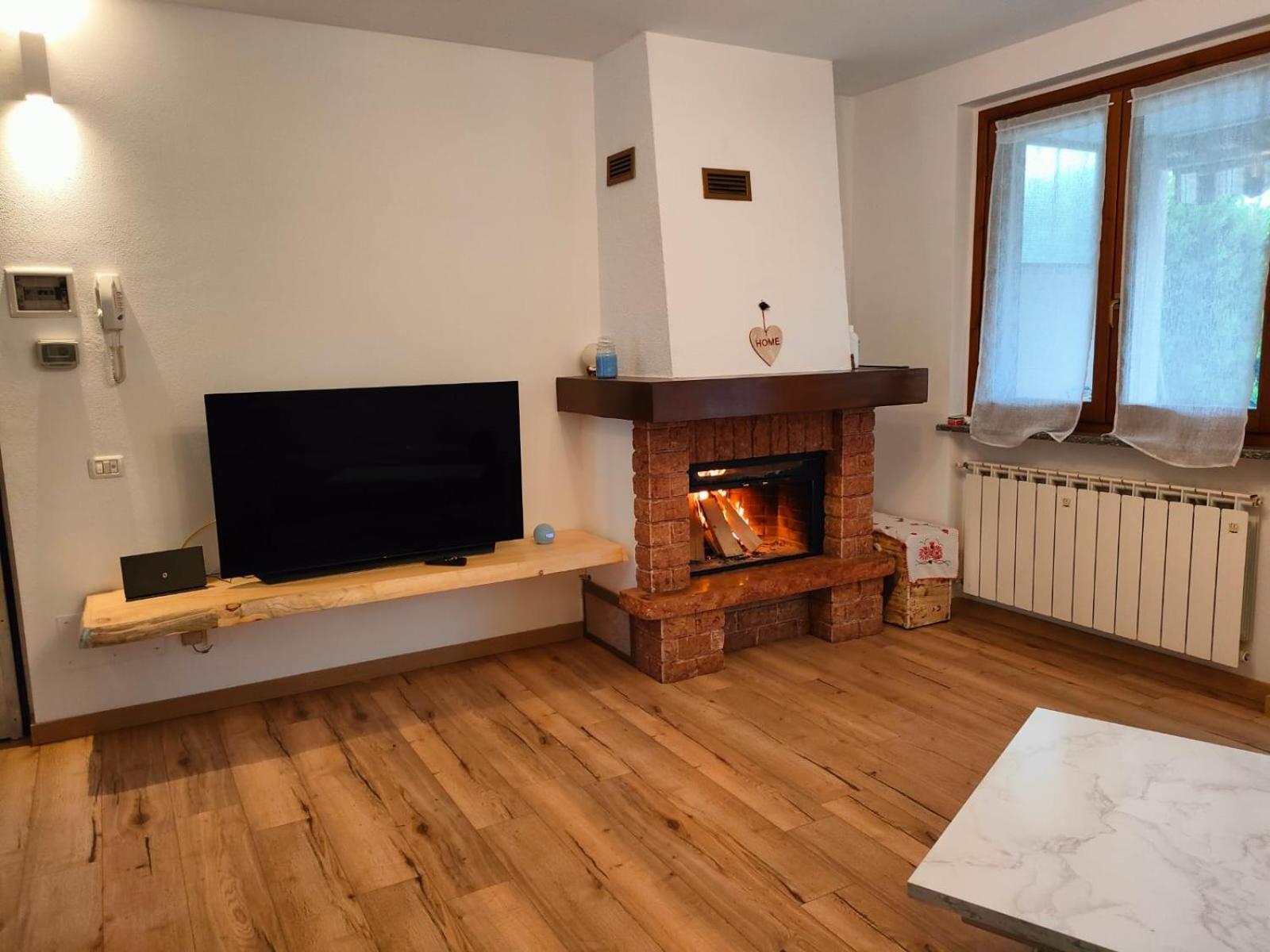 Residenza Bosco Sole Lejlighed Grantola Værelse billede