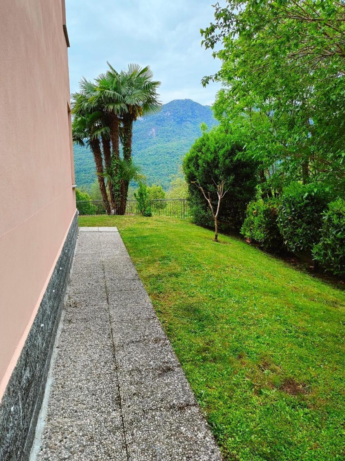 Residenza Bosco Sole Lejlighed Grantola Værelse billede